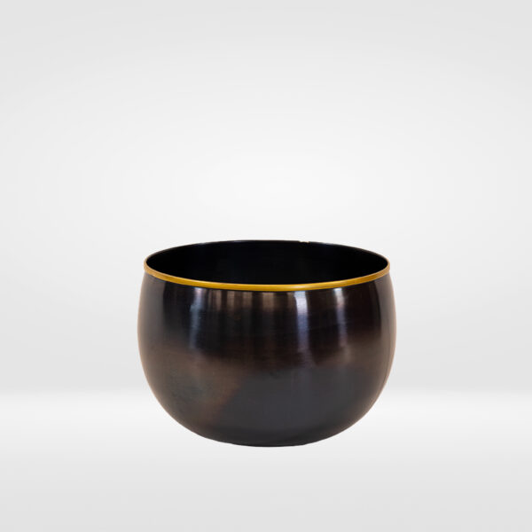 Kanpur Round Metal Black Planter