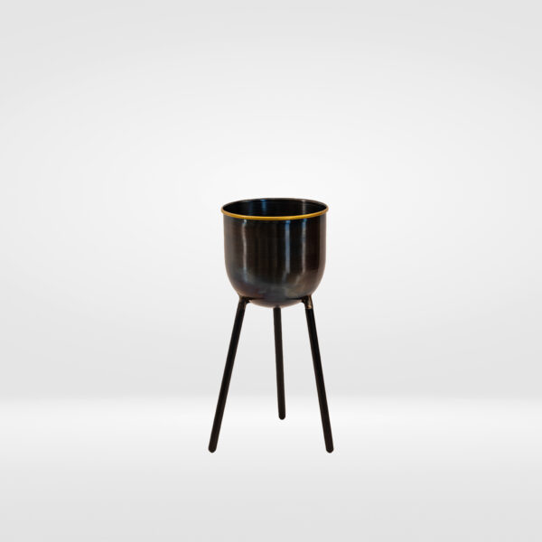 Chennai Metal Black Planter With Stand